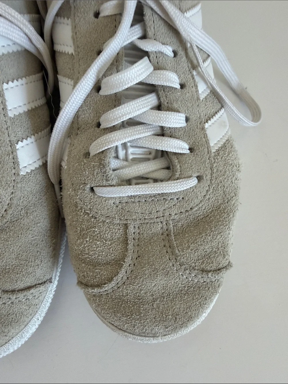 adidas Gazelle Sneaker in light grey